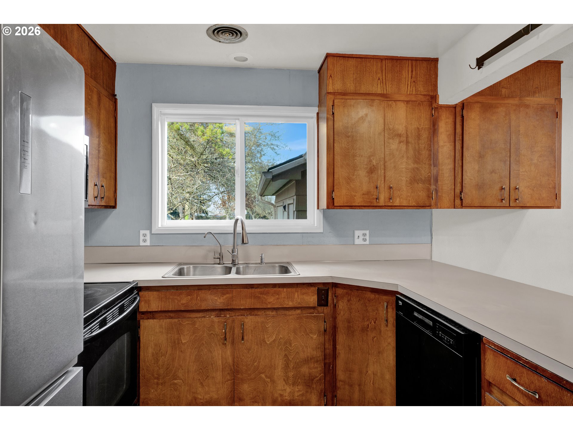 1571 Buck Street Eugene, OR 97402 - Photo 9 of 45