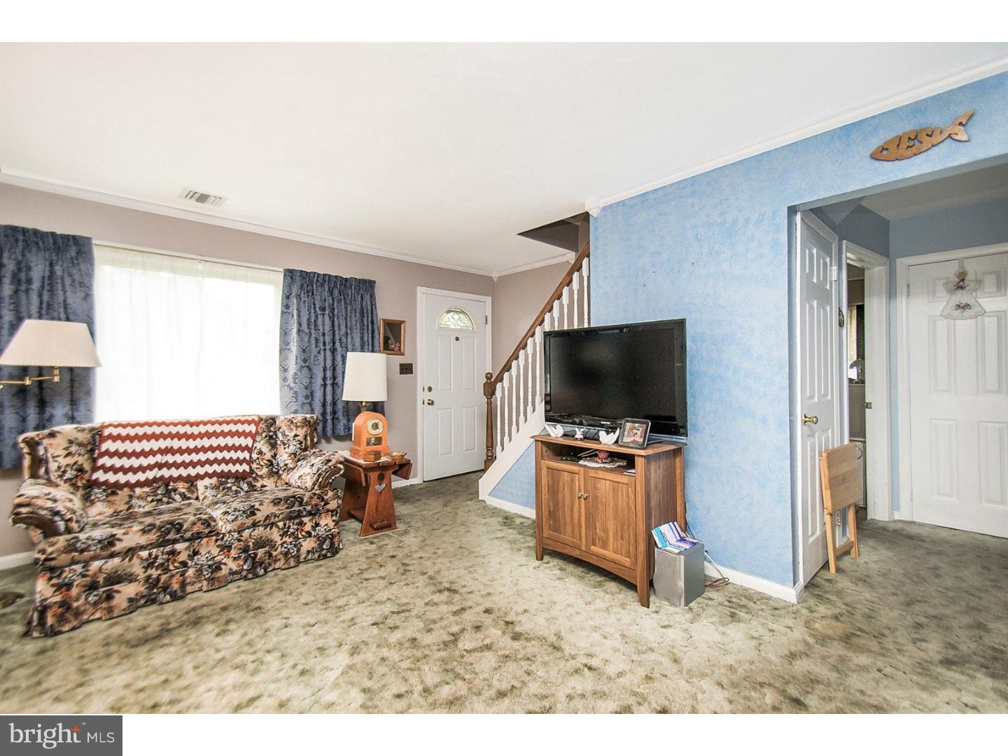2009 Edgehill Road Bethlehem, PA 18017 - Photo 7 of 12 Gallery Image 7