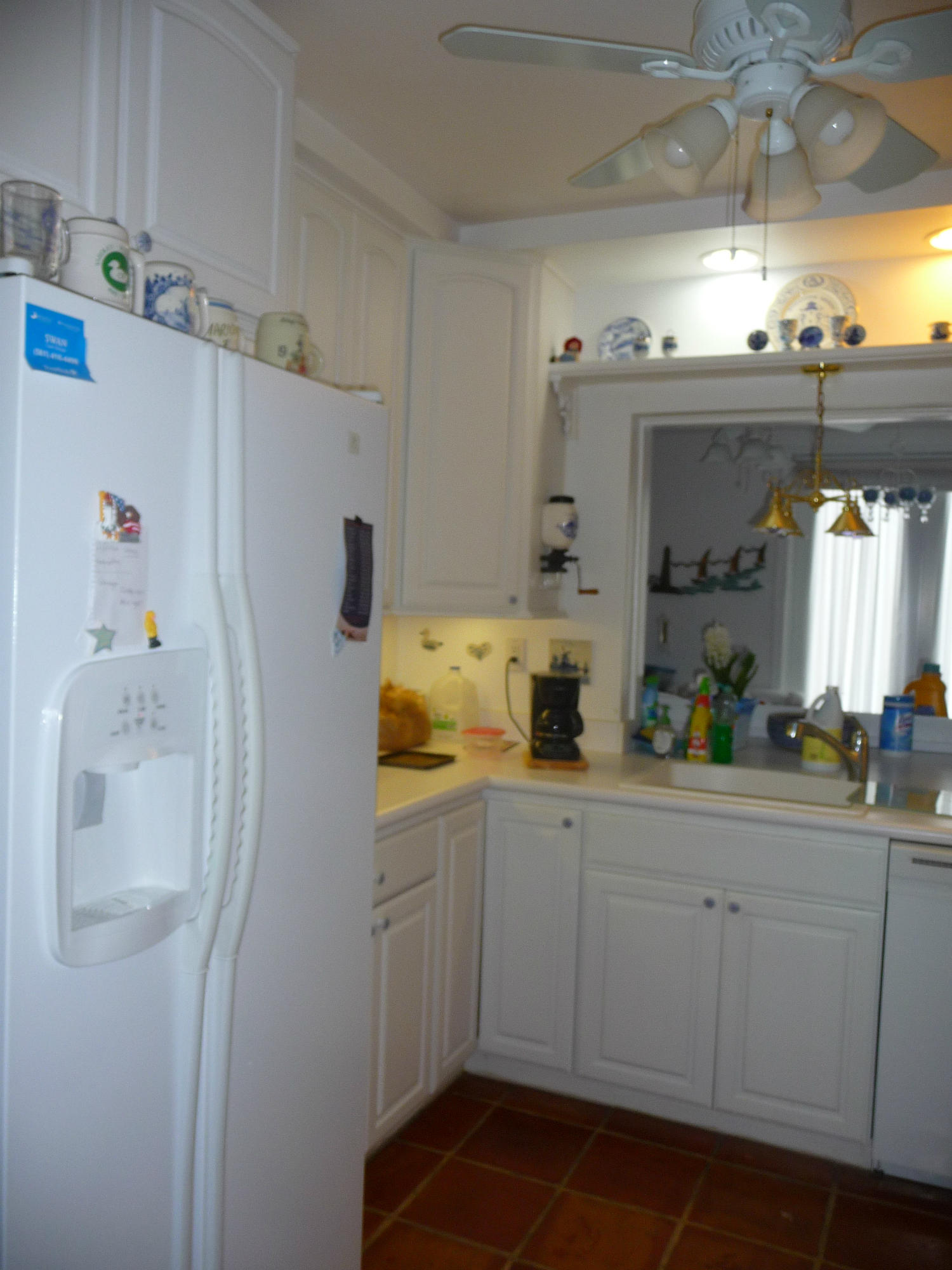 770 East Camino Real, Unit 40 Boca Raton, FL 33432 - Photo 13 of 20 KITCHEN