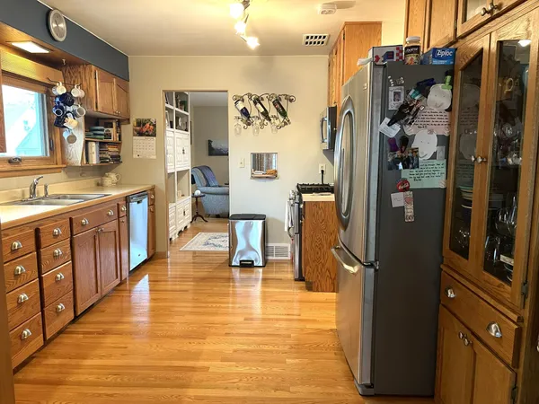 $169,900 | 1323 Oak Beach Drive, Fairmont, MN 56031