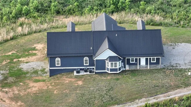 $798,000 | 2205 Fishing Creek Arbor Road, North Wilkesboro, NC 28659