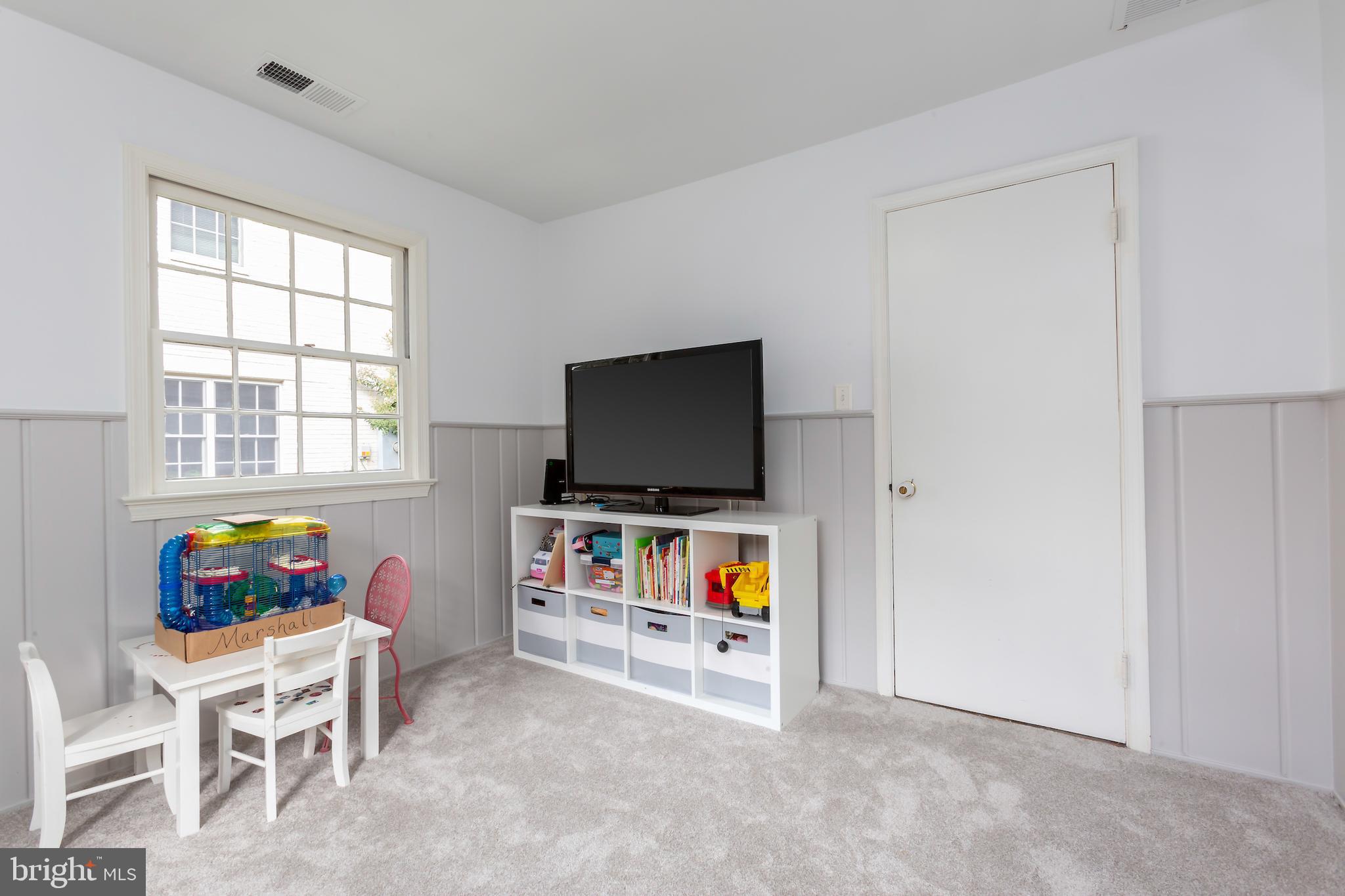2109 Windsor Road Alexandria, VA 22307 - Photo 24 of 54 Gallery Image 24