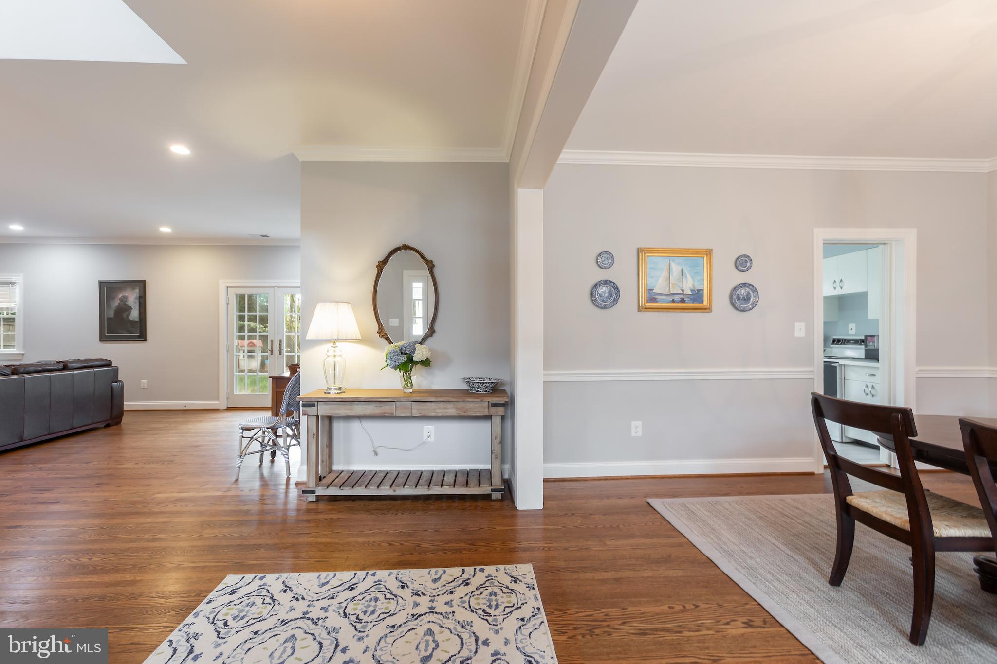 2109 Windsor Road Alexandria, VA 22307 - Photo 6 of 54 Gallery Image 6