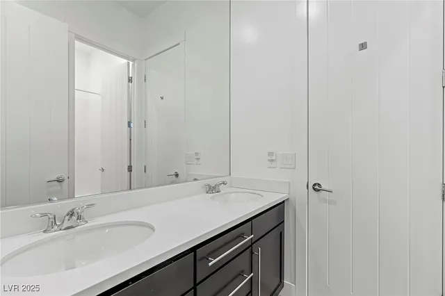 $8,000 | 12143 Dorada Coast Avenue, Las Vegas, NV 89138