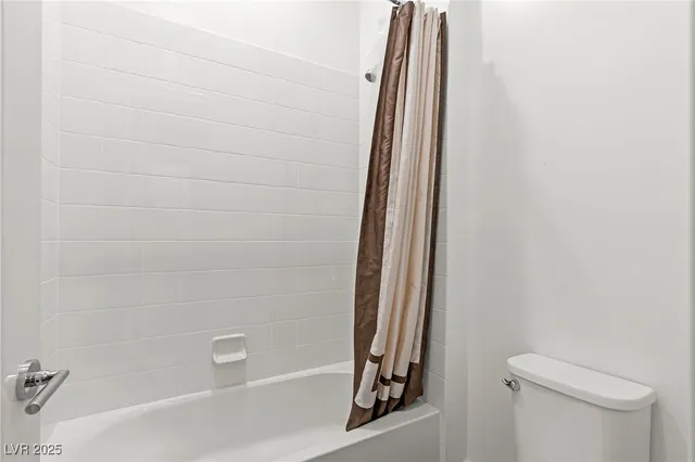 $8,000 | 12143 Dorada Coast Avenue, Las Vegas, NV 89138