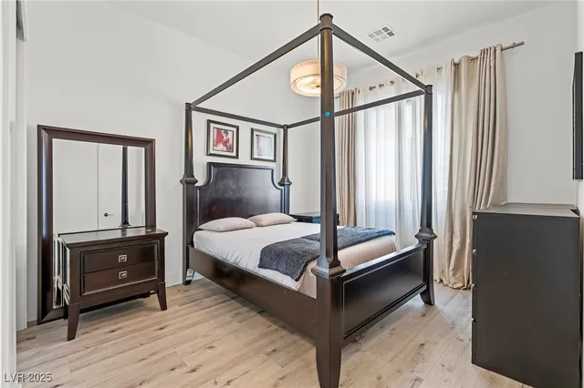 $8,000 | 12143 Dorada Coast Avenue, Las Vegas, NV 89138