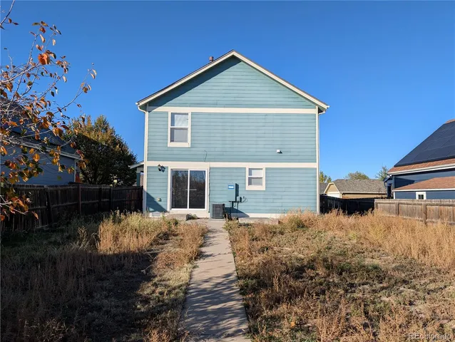 a front view of house with yard