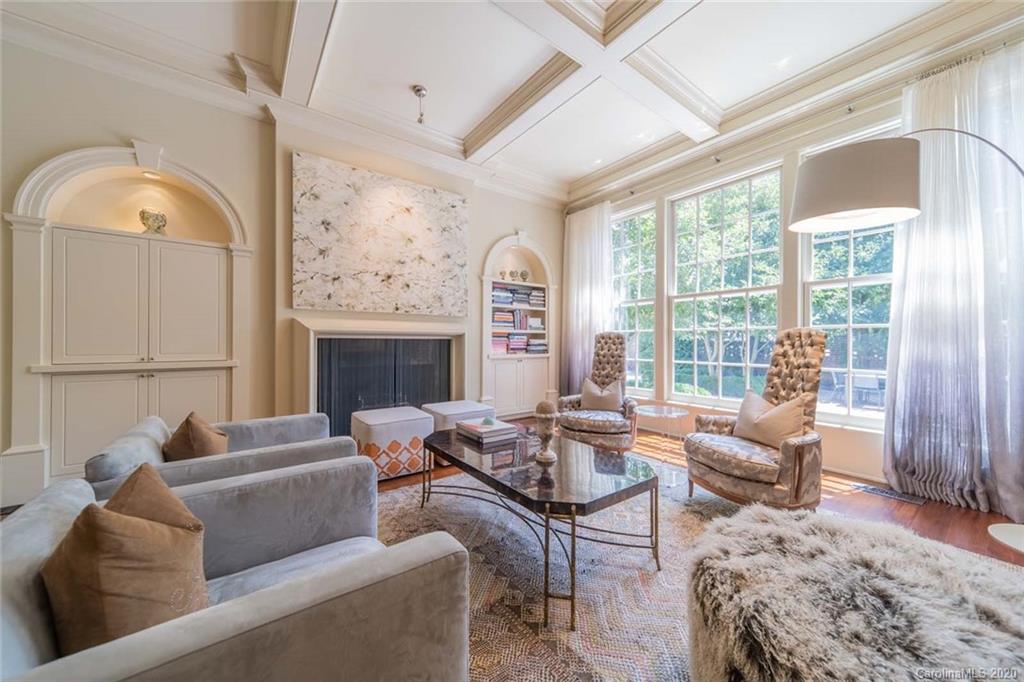 401 Eastover Road Charlotte, NC 28207 - Photo 12 of 46 Gallery Image 12