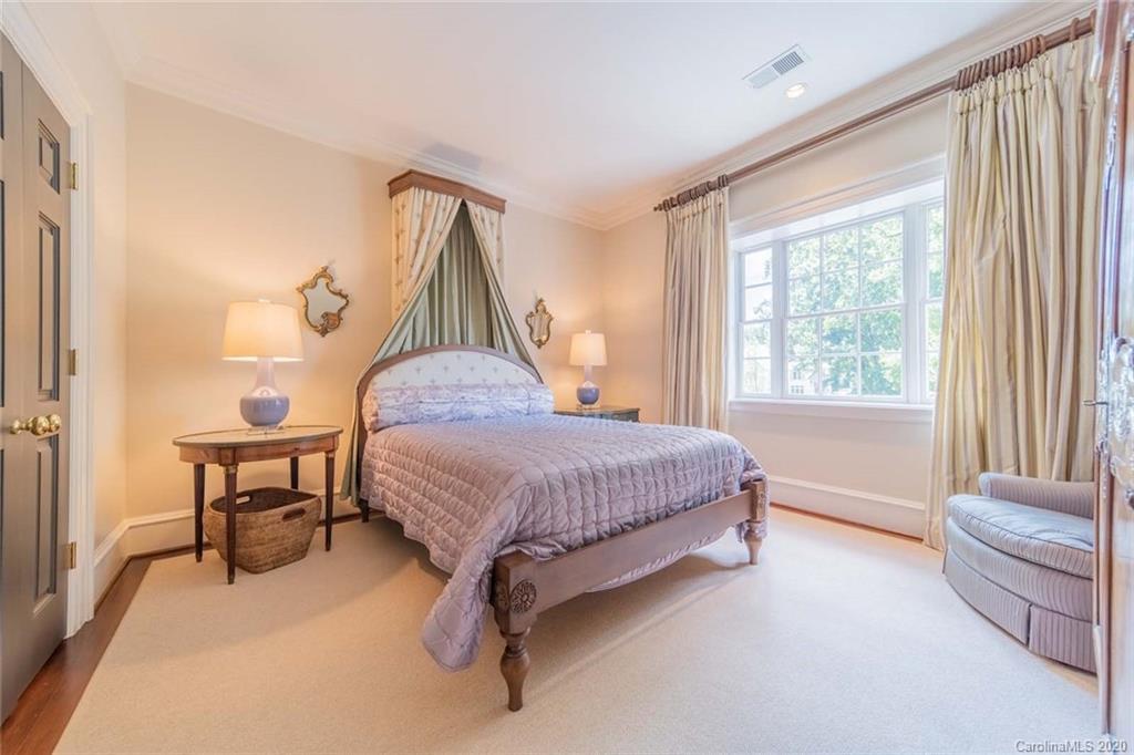 401 Eastover Road Charlotte, NC 28207 - Photo 28 of 46 Gallery Image 28