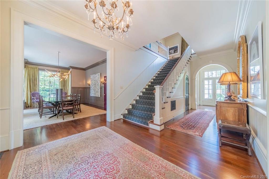 401 Eastover Road Charlotte, NC 28207 - Photo 6 of 46 Gallery Image 6