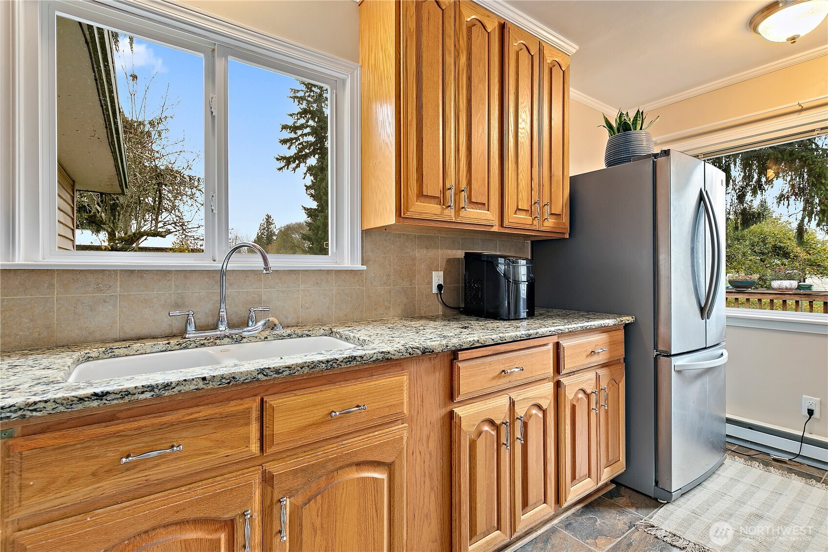 111 East Cindy Road Centralia, WA 98531 - Photo 6 of 17