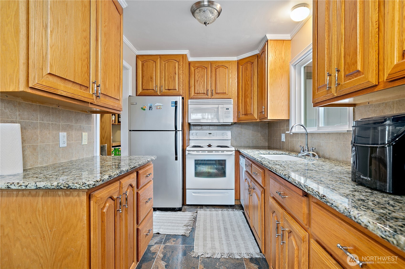 111 East Cindy Road Centralia, WA 98531 - Photo 7 of 17