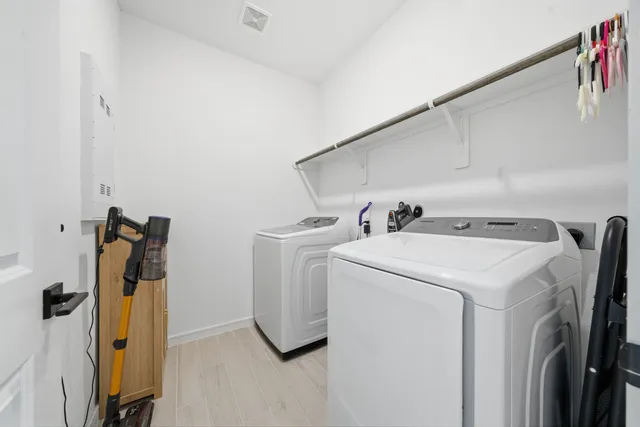 $349,000 | 302 Alder Loop, Anahuac, TX 77514