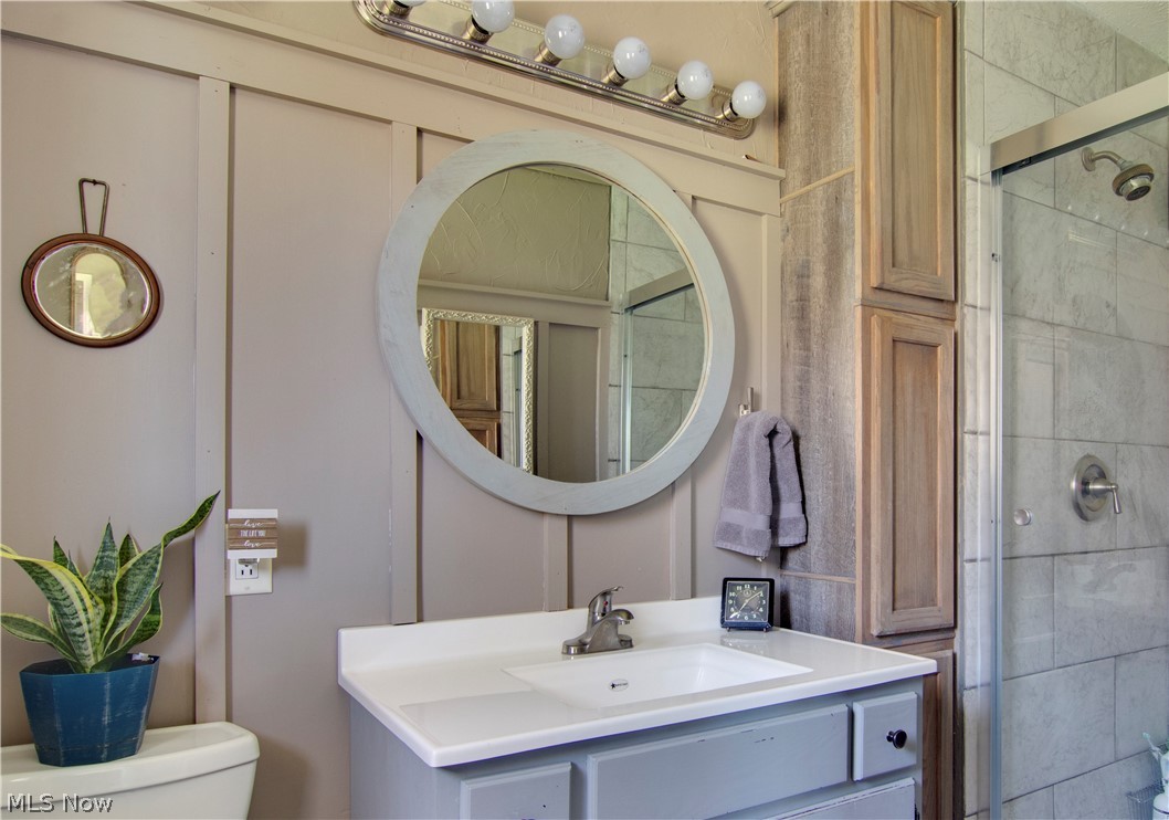 1279 South Hametown Road Akron, OH 44321 - Photo 13 of 30 Master bath with walk-in tile shower