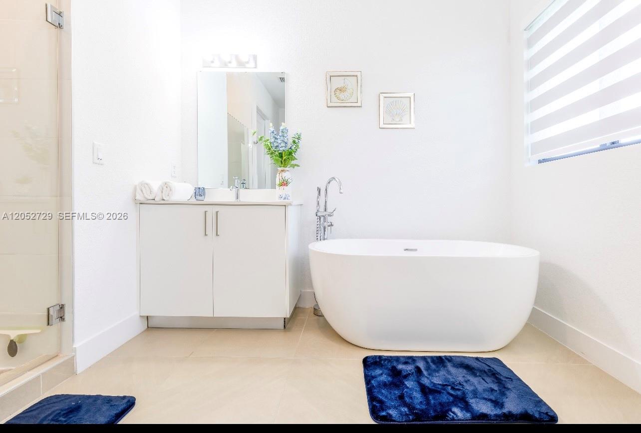 13218 Southwest 230th Street Miami, FL 33170 - Photo 13 of 28