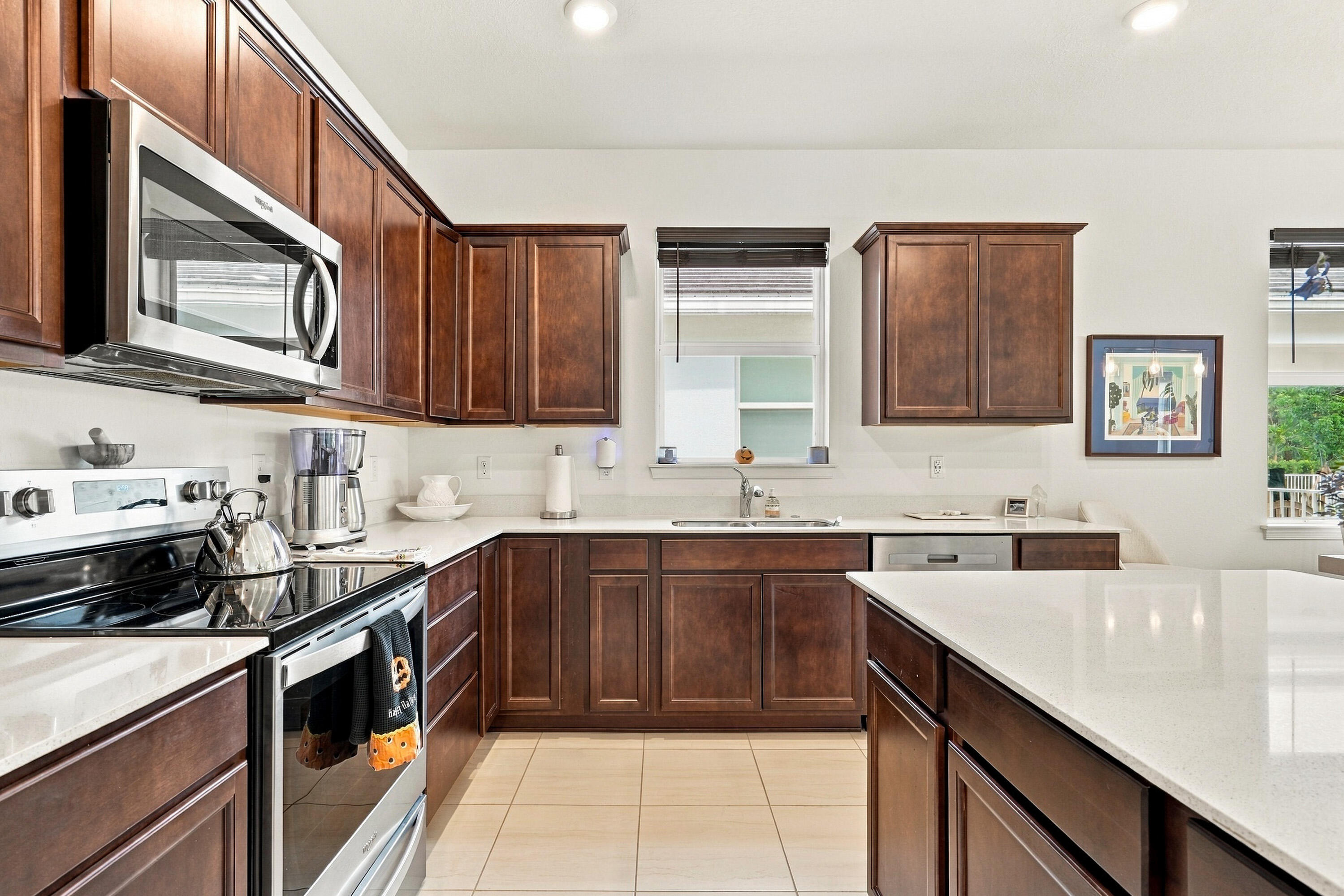 9765 Southwest Meridian Way Stuart, FL 34997 - Photo 8 of 30 10_dsc06461