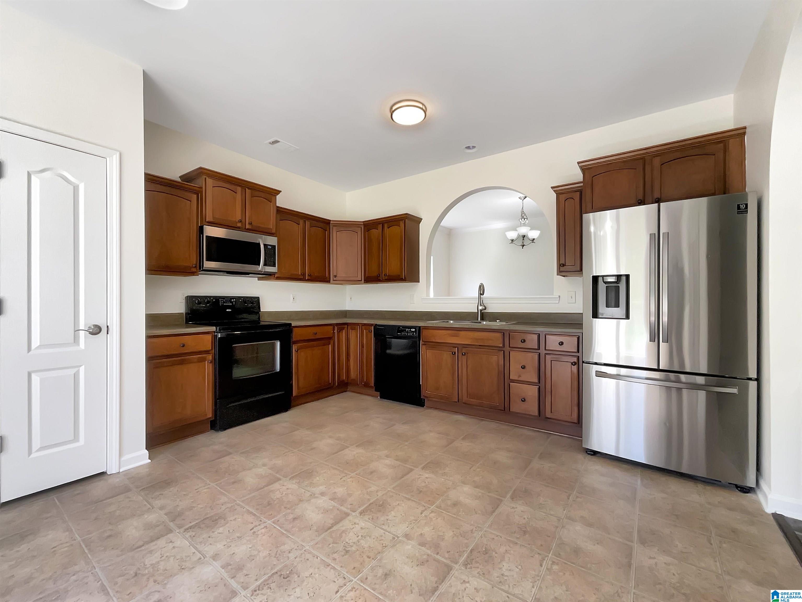 6833 Valley Lane Leeds, AL 35094 - Photo 5 of 18