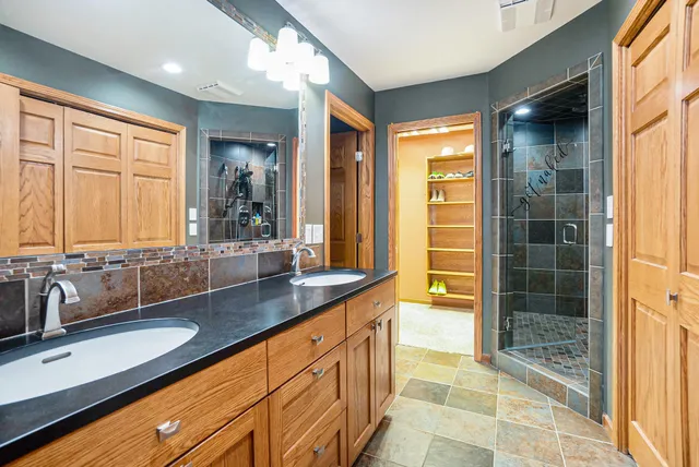 $1,000,000 | 5821 West 88th Street, Fremont, MI 49412