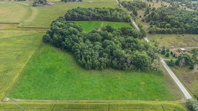 $1,000,000 | 5821 West 88th Street, Fremont, MI 49412