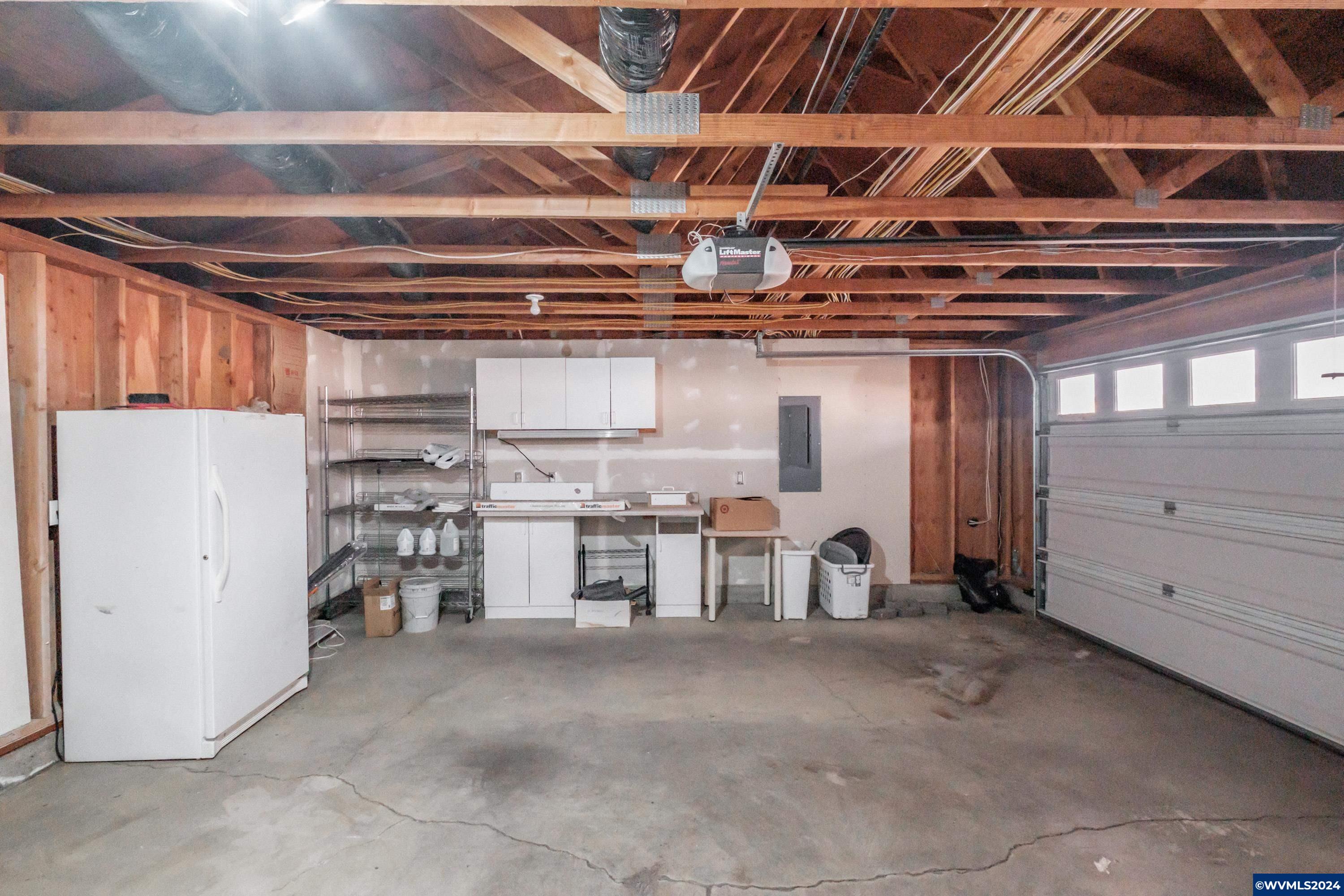 4045 Schafer Road Northeast Salem, OR 97305 - Photo 28 of 38