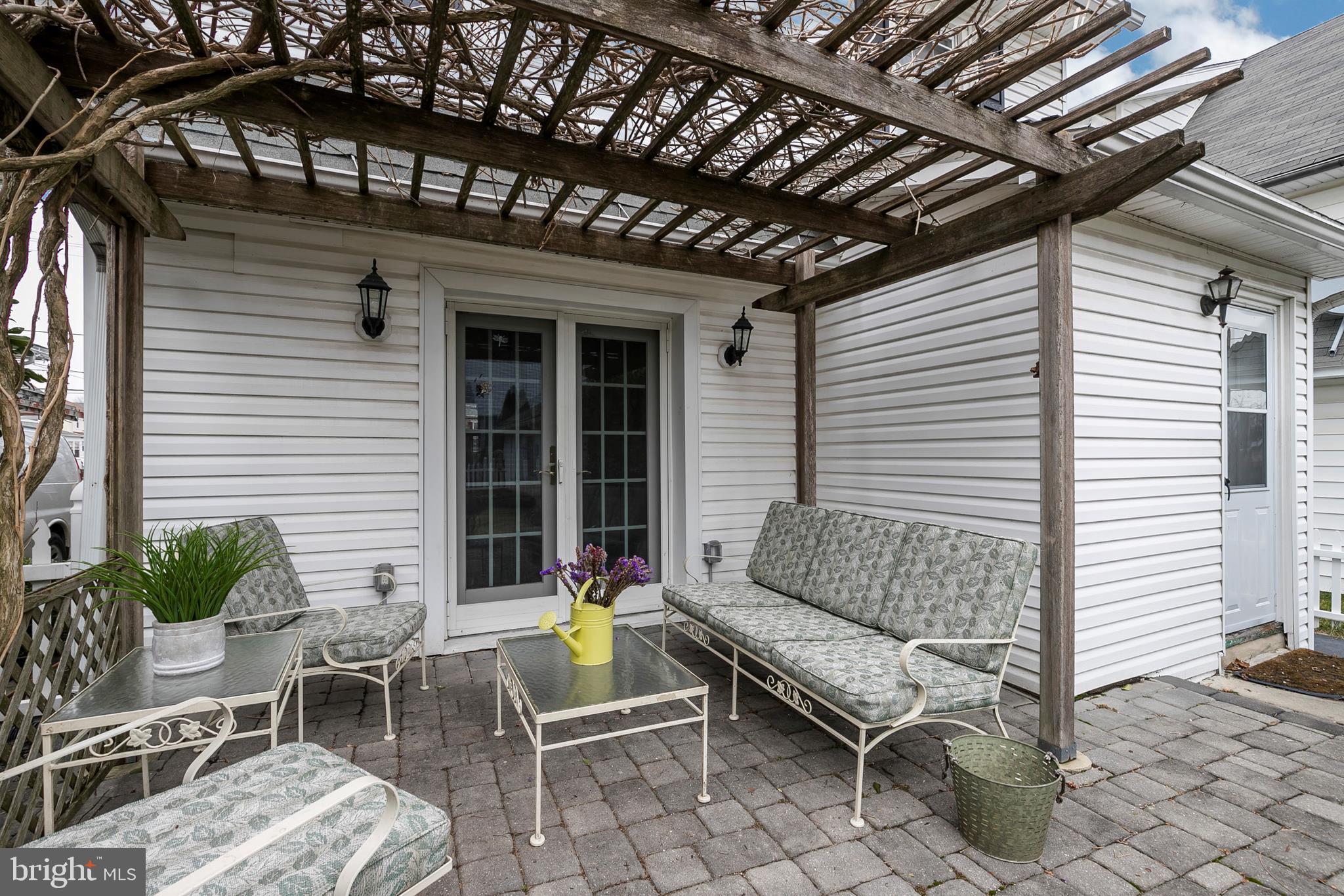 217 North Manoa Road Havertown, PA 19083 - Photo 38 of 47 Pergola