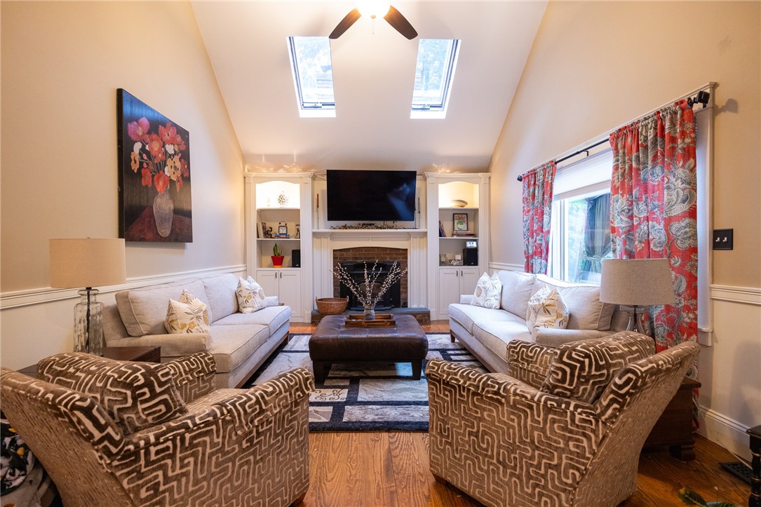 21 Gentry Way Scituate, RI 02857 - Photo 11 of 32