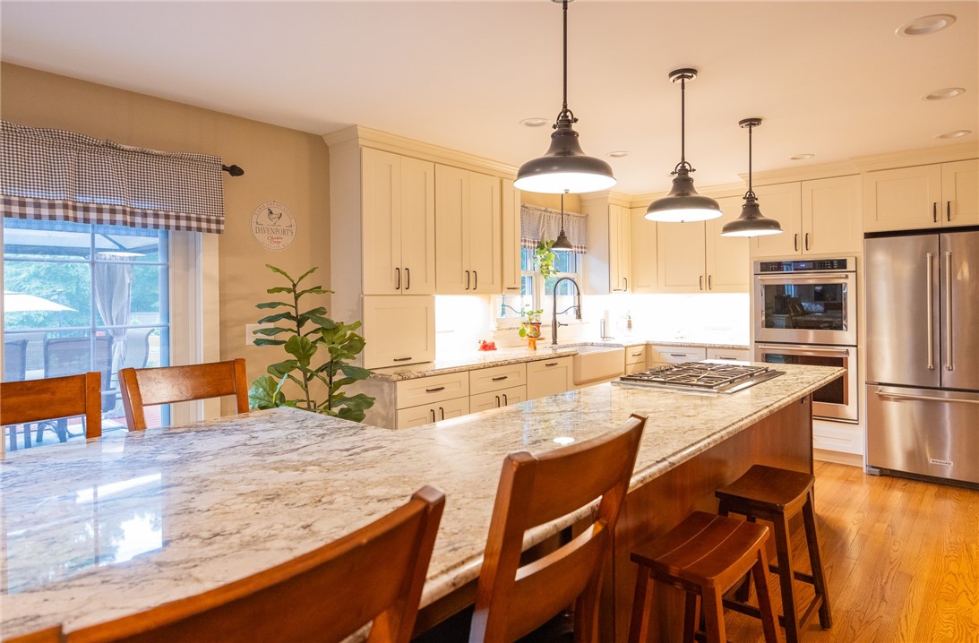 21 Gentry Way Scituate, RI 02857 - Photo 14 of 32