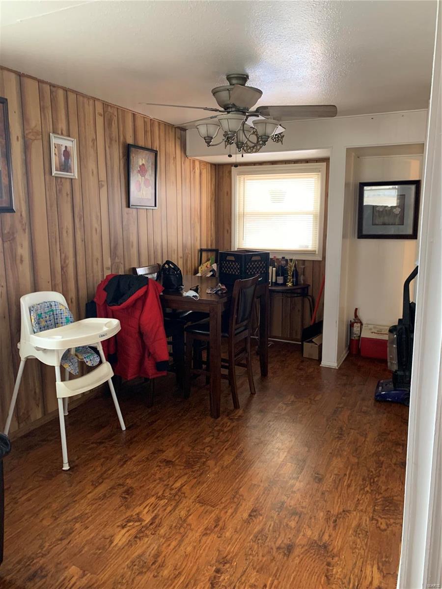 421 Lanark Road St. Louis, MO 63137 - Photo 15 of 38