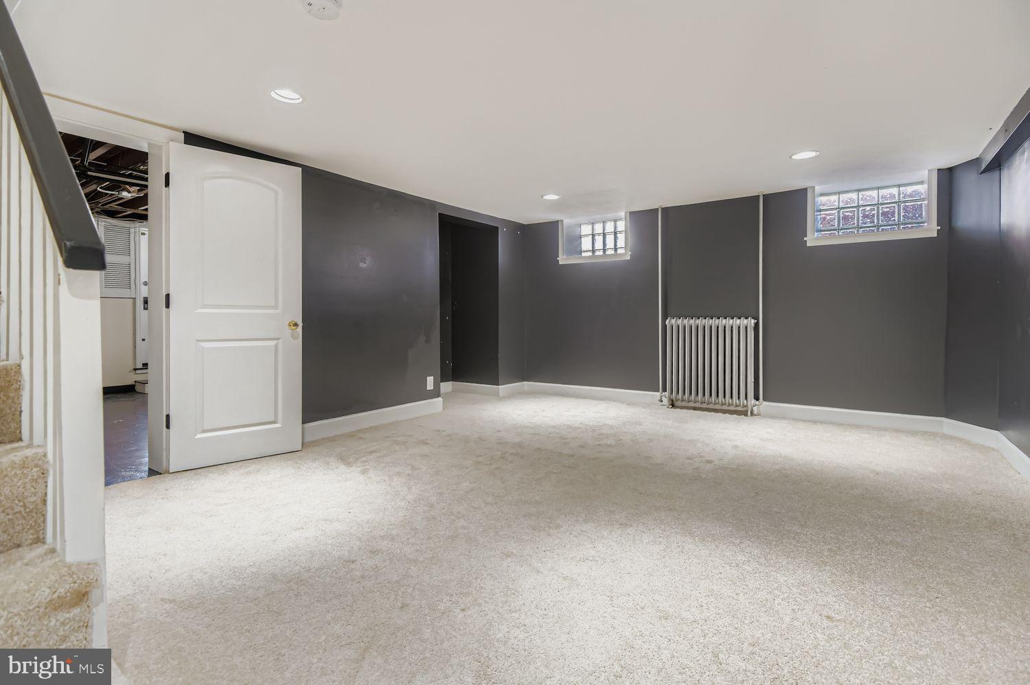 2901 Harview Avenue Baltimore, MD 21234 - Photo 25 of 28