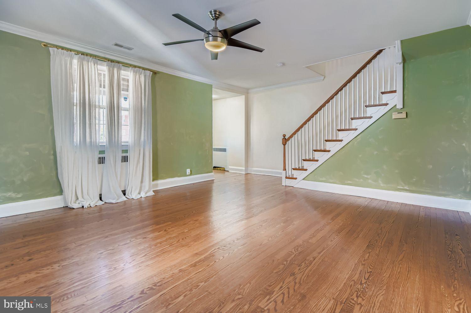 2901 Harview Avenue Baltimore, MD 21234 - Photo 7 of 28