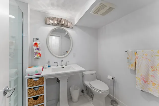 $8,500 | 235 Sunrise Avenue, Unit 1107 & 1108, Palm Beach, FL 33480