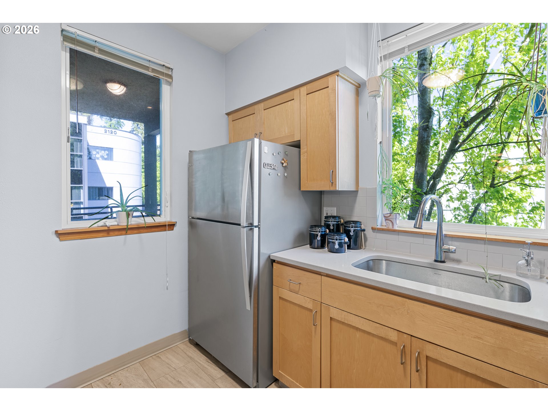2024 Southwest Howards Way, Unit 405 Portland, OR 97201 - Photo 12 of 43