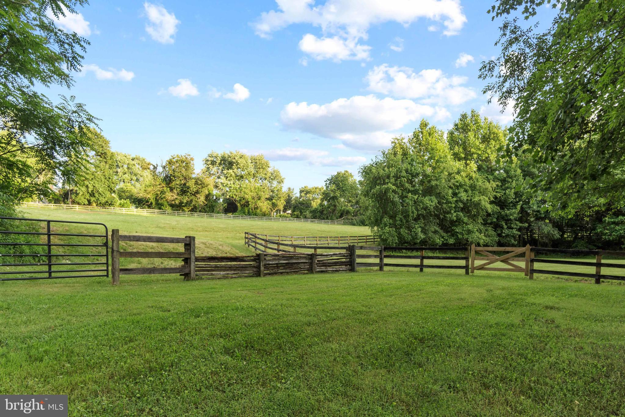 2520 Hess Road Fallston, MD 21047 - Photo 5 of 36