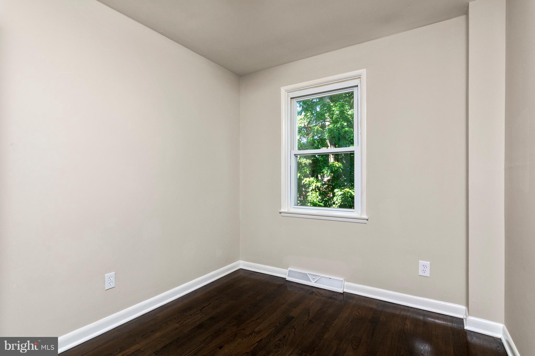 5524 Bucknell Road Baltimore, MD 21206 - Photo 20 of 27 Bedroom