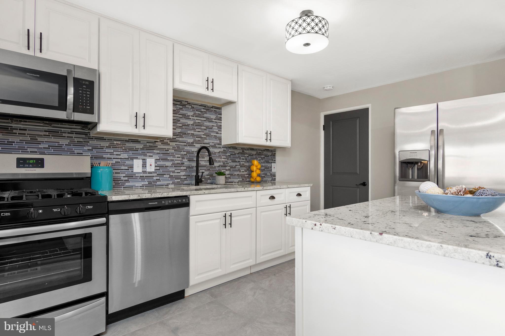 5524 Bucknell Road Baltimore, MD 21206 - Photo 7 of 27 Kitchen