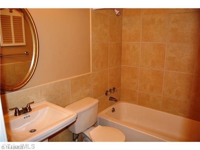 2946 D St Marks Road Southwest Winston-Salem, NC 27103 - Photo 10 of 13 Bath.