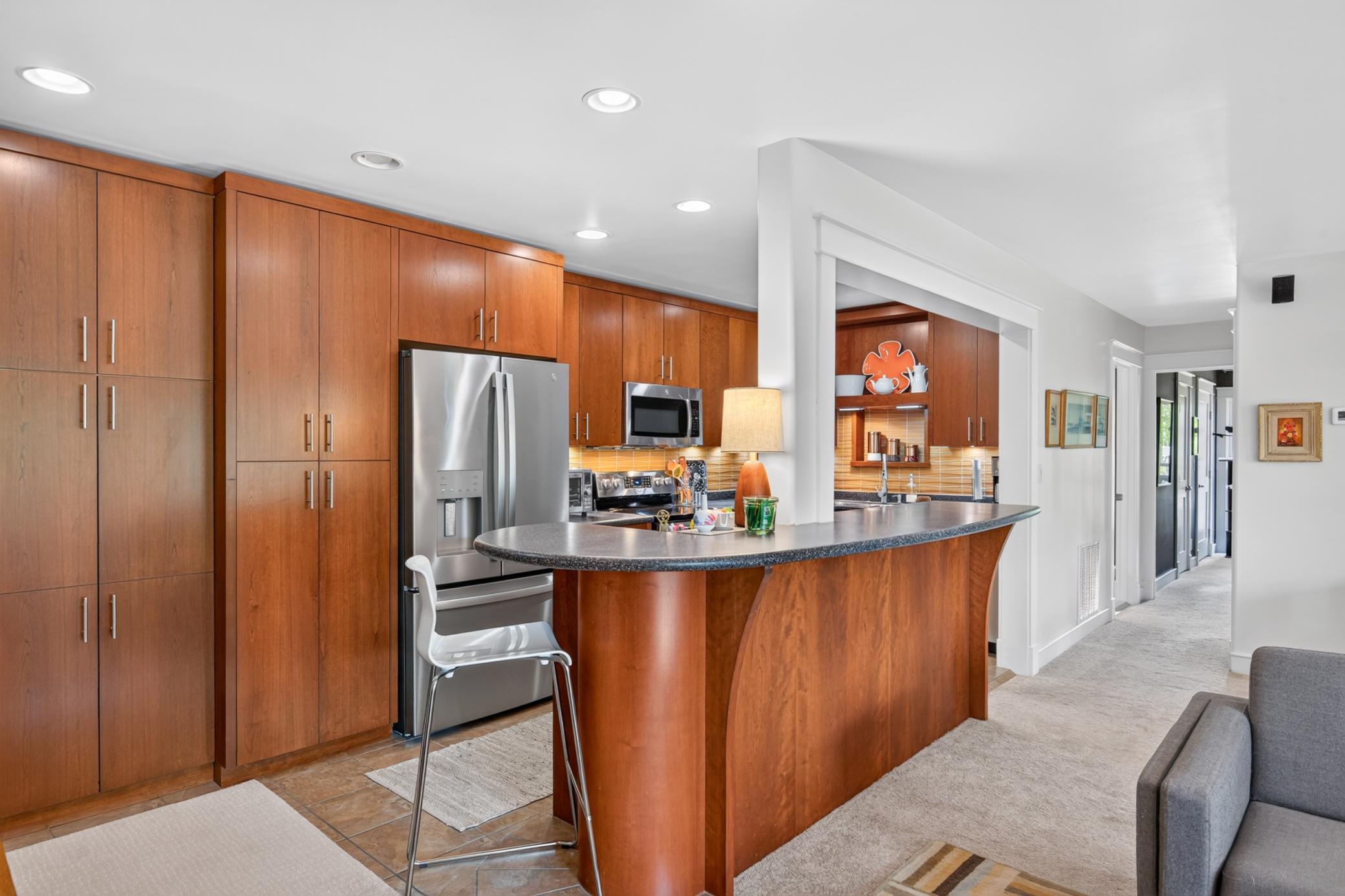 6421 Colony Way, Unit 2D Edina, MN 55435 - Photo 7 of 27