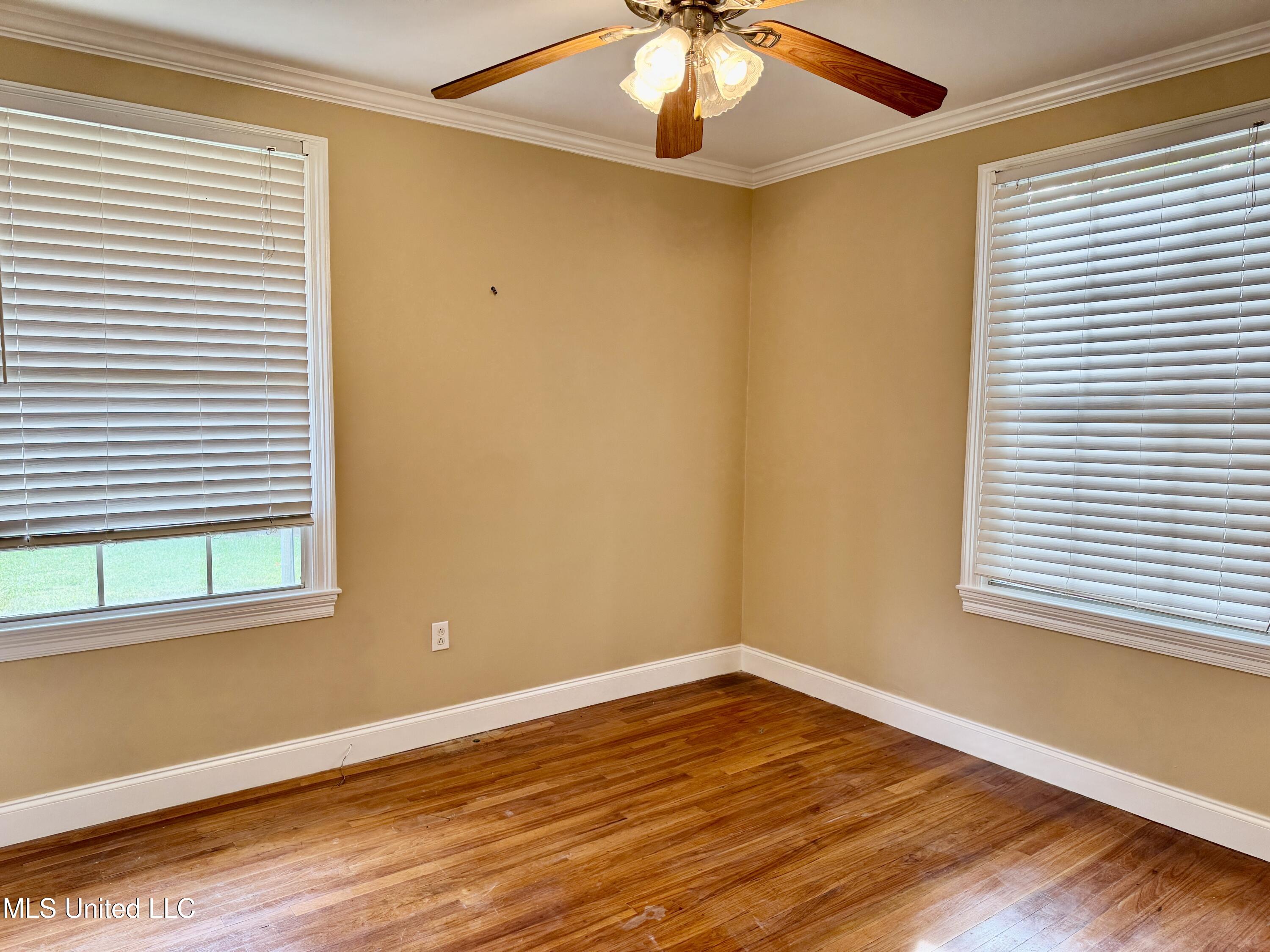 1301 Westwood Road Natchez, MS 39120 - Photo 18 of 25 IMG_5643