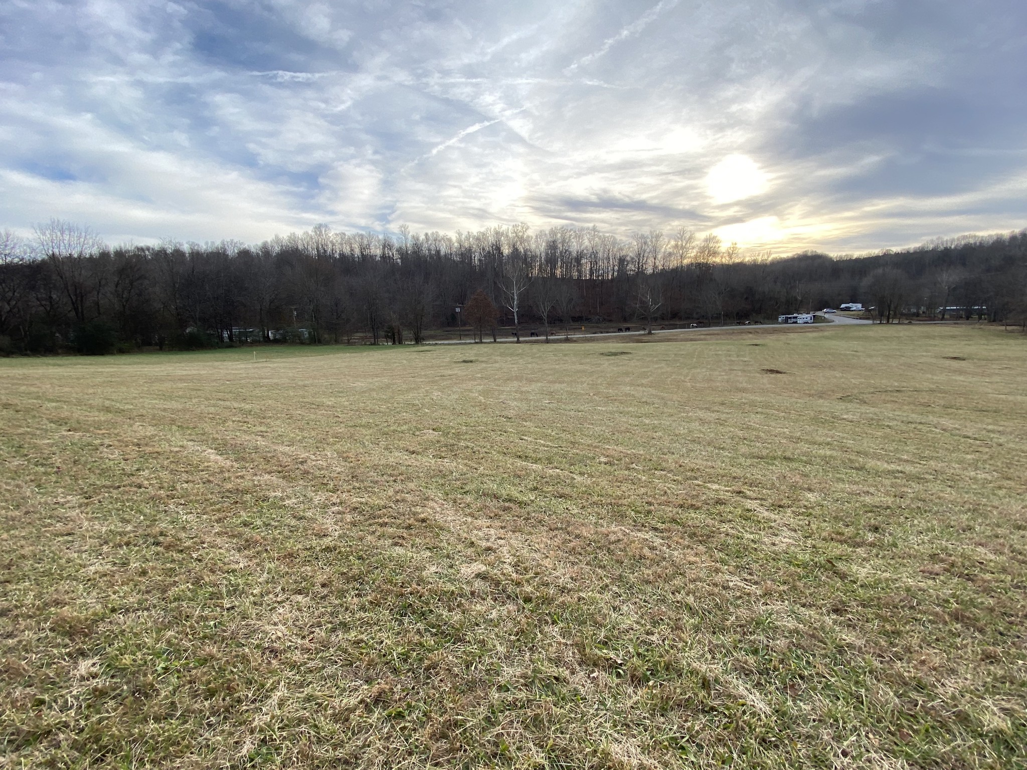 1386 Rogues Fork Road Bethpage, TN 37022 - Photo 1 of 6 a view of an ocean and beach