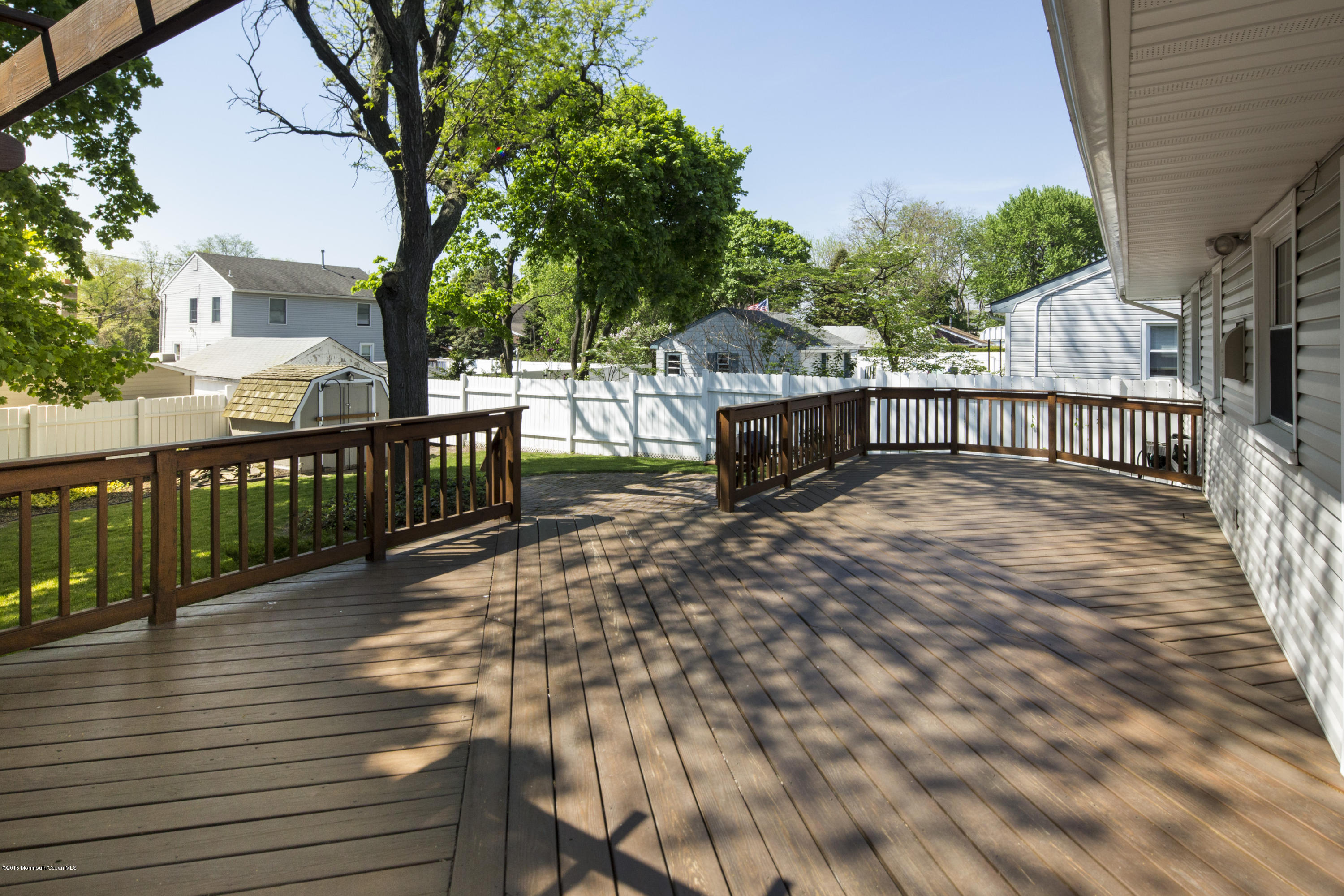 39 Monroe Street Keyport, NJ 07735 - Photo 21 of 27 Back Deck