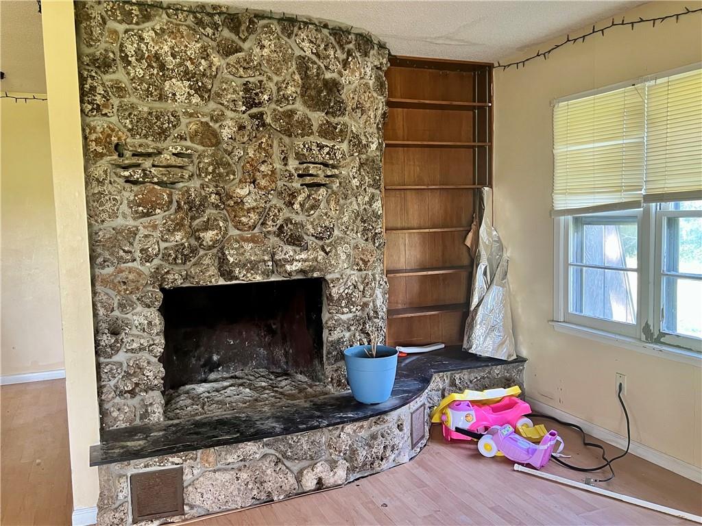 1065 230th Street Fort Scott, KS 66701 - Photo 8 of 12