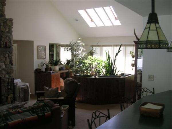 8 Mayo Road Hubbardston, MA 01452 - Photo 3 of 11 Gallery Image 3