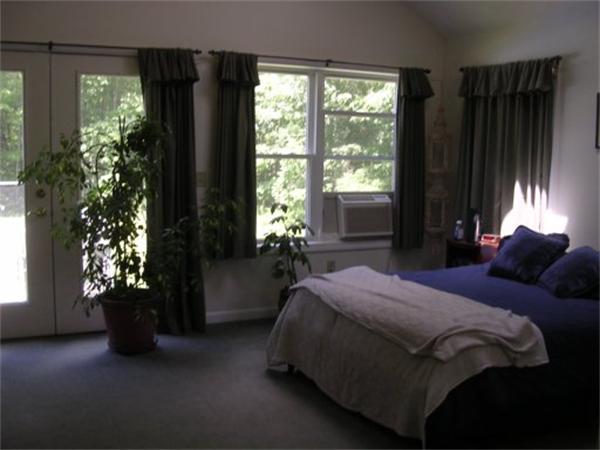 8 Mayo Road Hubbardston, MA 01452 - Photo 6 of 11 Gallery Image 6