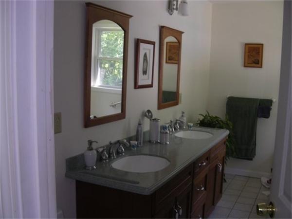 8 Mayo Road Hubbardston, MA 01452 - Photo 7 of 11 Gallery Image 7