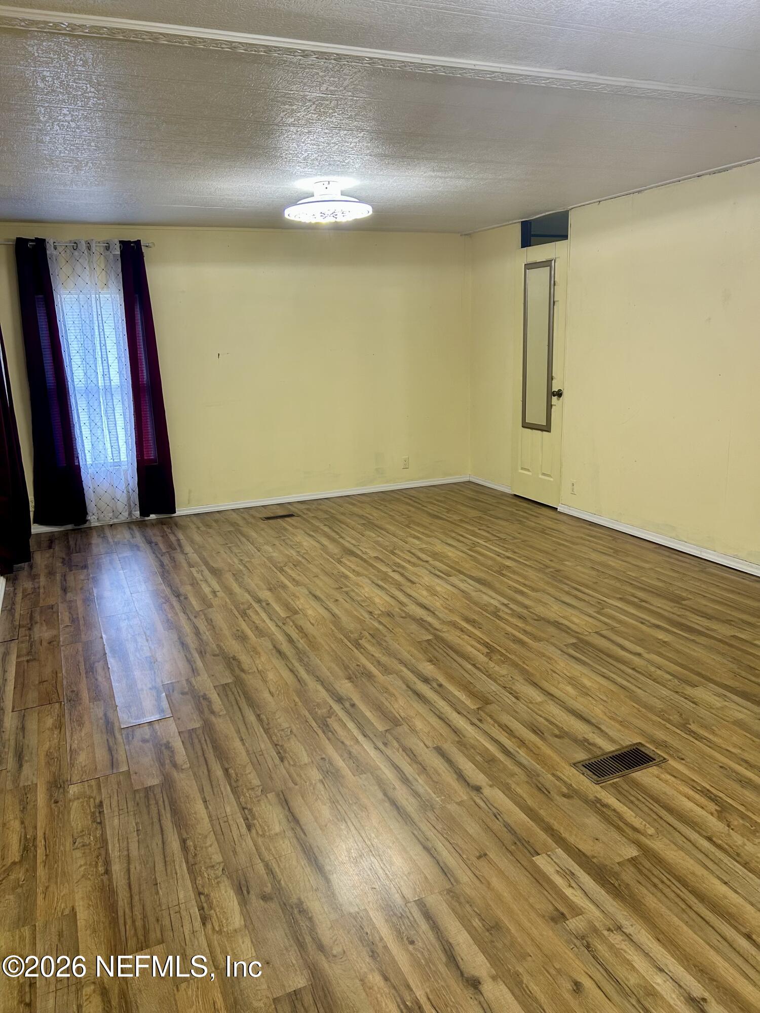 4700 Berry Court Keystone Heights, FL 32656 - Photo 24 of 66 Owner's Suite
