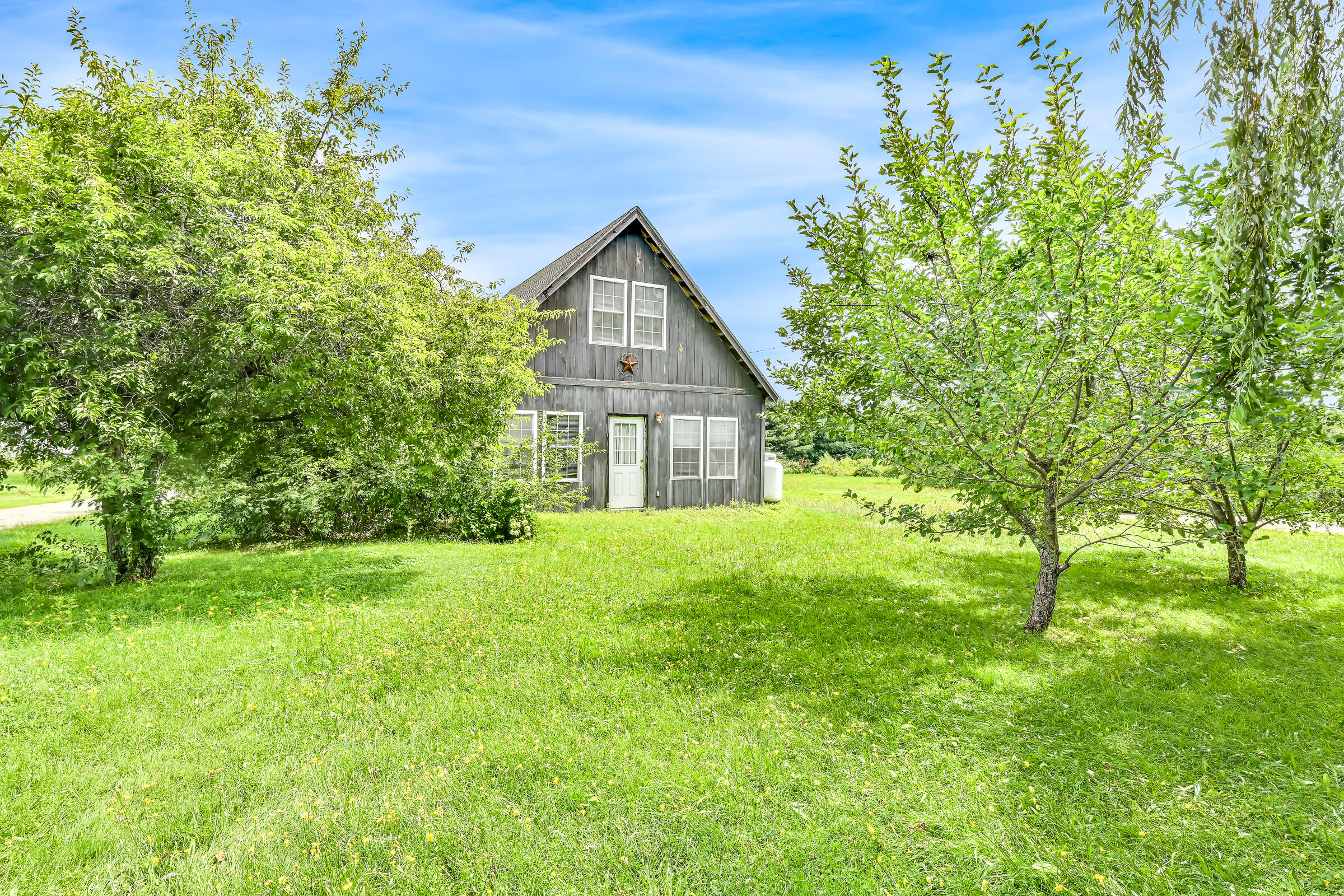 281 Village Road Smithfield, ME 04978 - Photo 5 of 40 109669gr-104