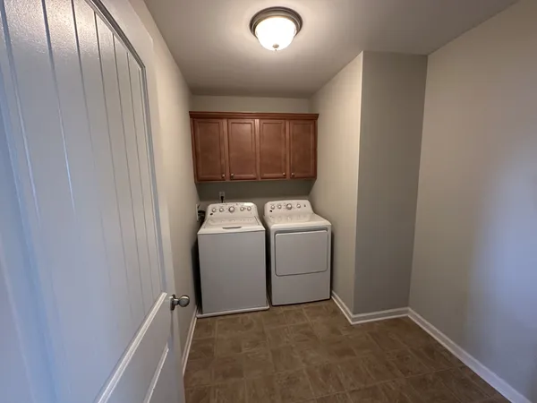 $2,195 | 214 Saxony Way, Gallatin, TN 37066