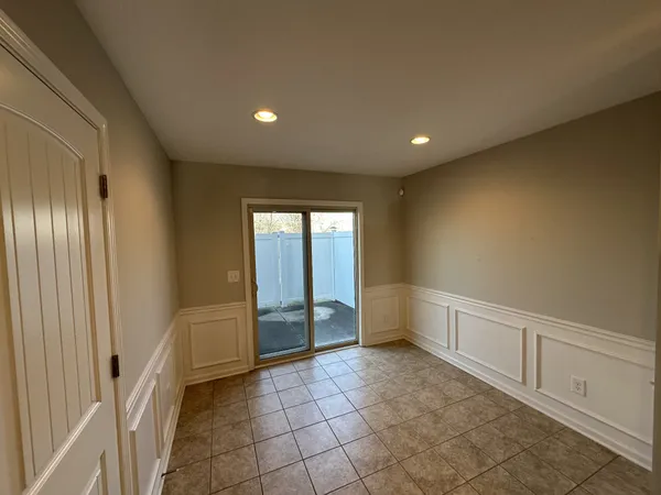 $2,195 | 214 Saxony Way, Gallatin, TN 37066