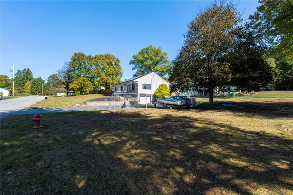 $499,999 | 29 Rombout Ridge Road, Poughkeepsie, NY 12603