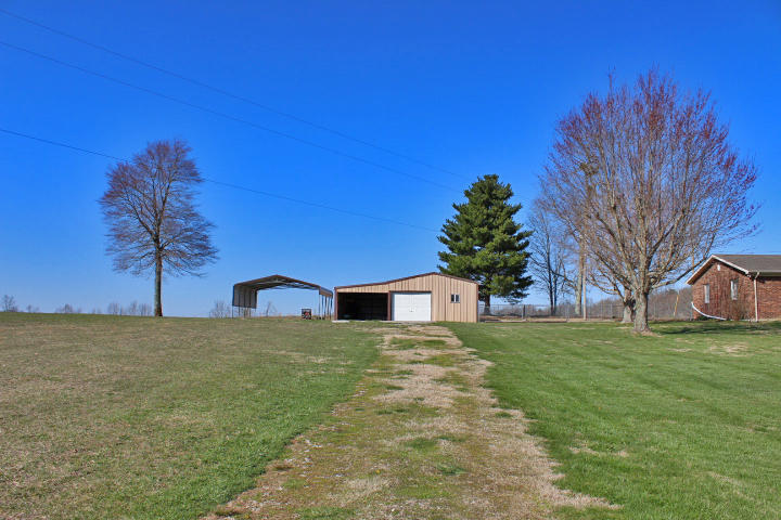 3624 Vaught Ridge Road Bethelridge, KY 42516 - Photo 6 of 31 IMG_6452